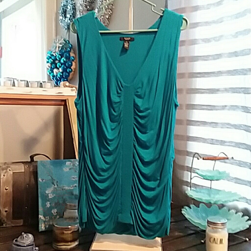 Beautiful & comfortable 3X Teal Top